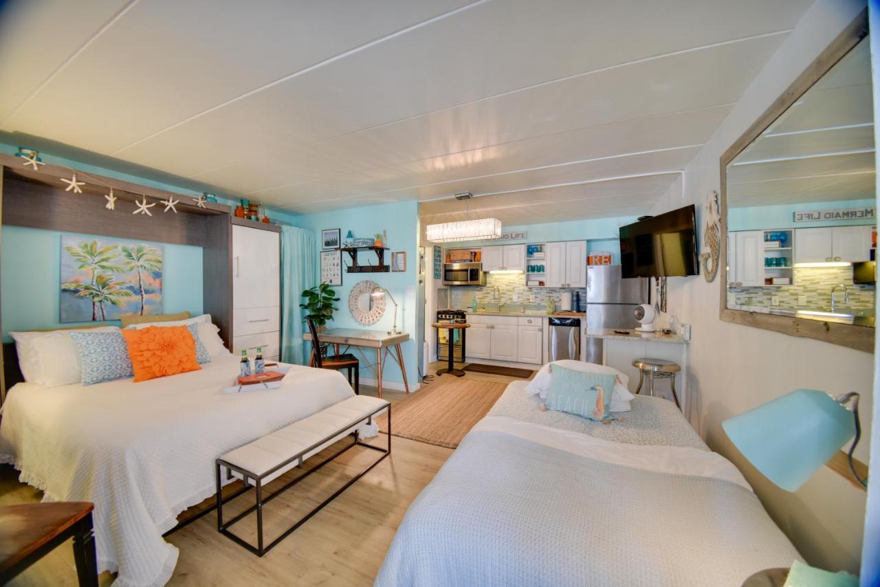 Chic Virginia Beach Retreat - Pool, Steps To Beach エクステリア 写真