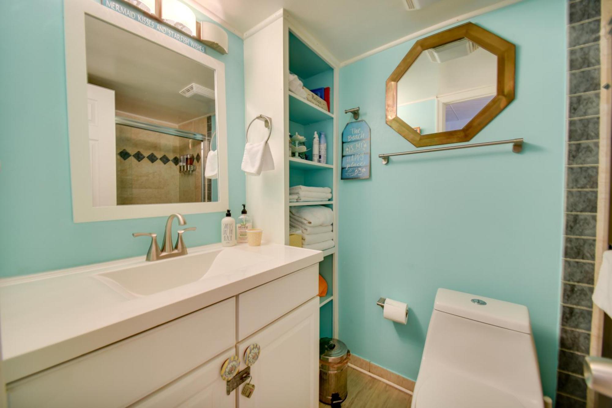 Chic Virginia Beach Retreat - Pool, Steps To Beach エクステリア 写真